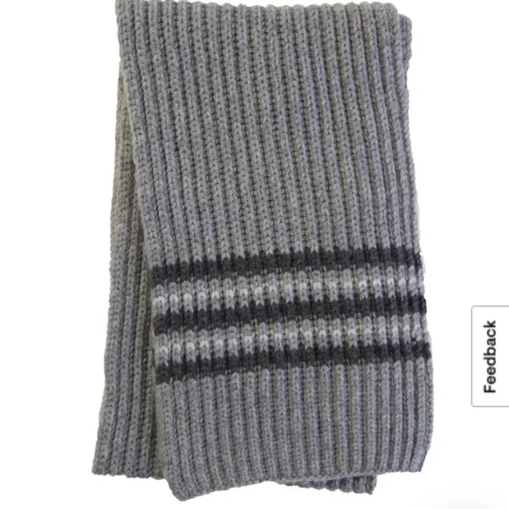 WOOL SCARF